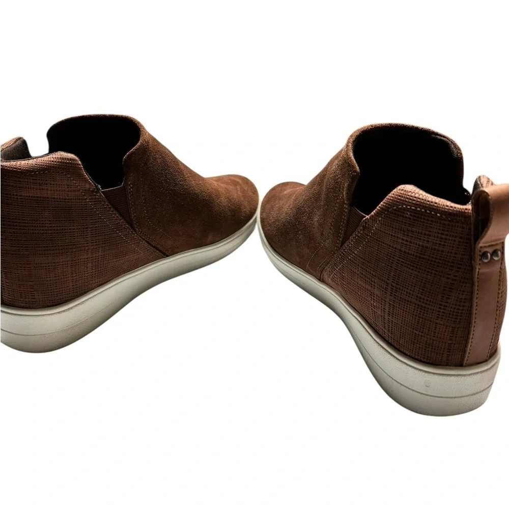 Ryka women’s Vera 2 tan brown leather wedge boot ankle sneaker 9.5